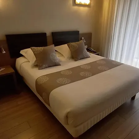 Hotel Poretta Lucciana (Corsica)