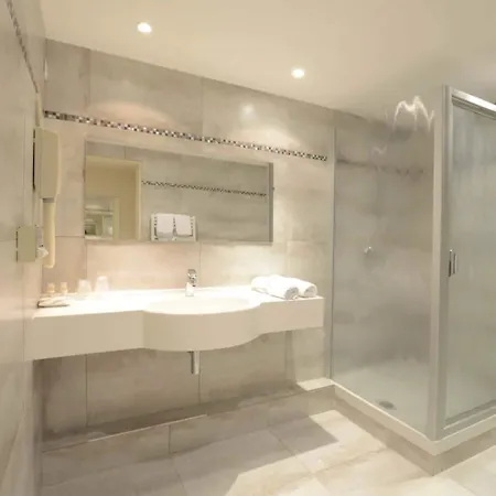 Poretta ホテル 3*