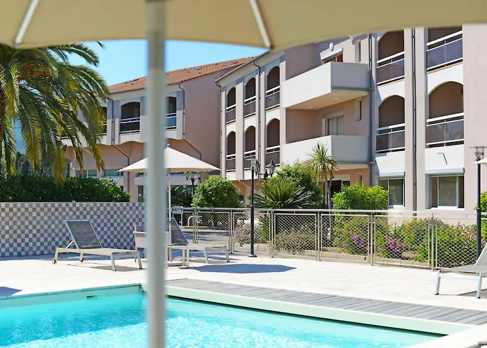 Poretta 3* Lucciana (Corsica)