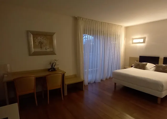 Отель Poretta